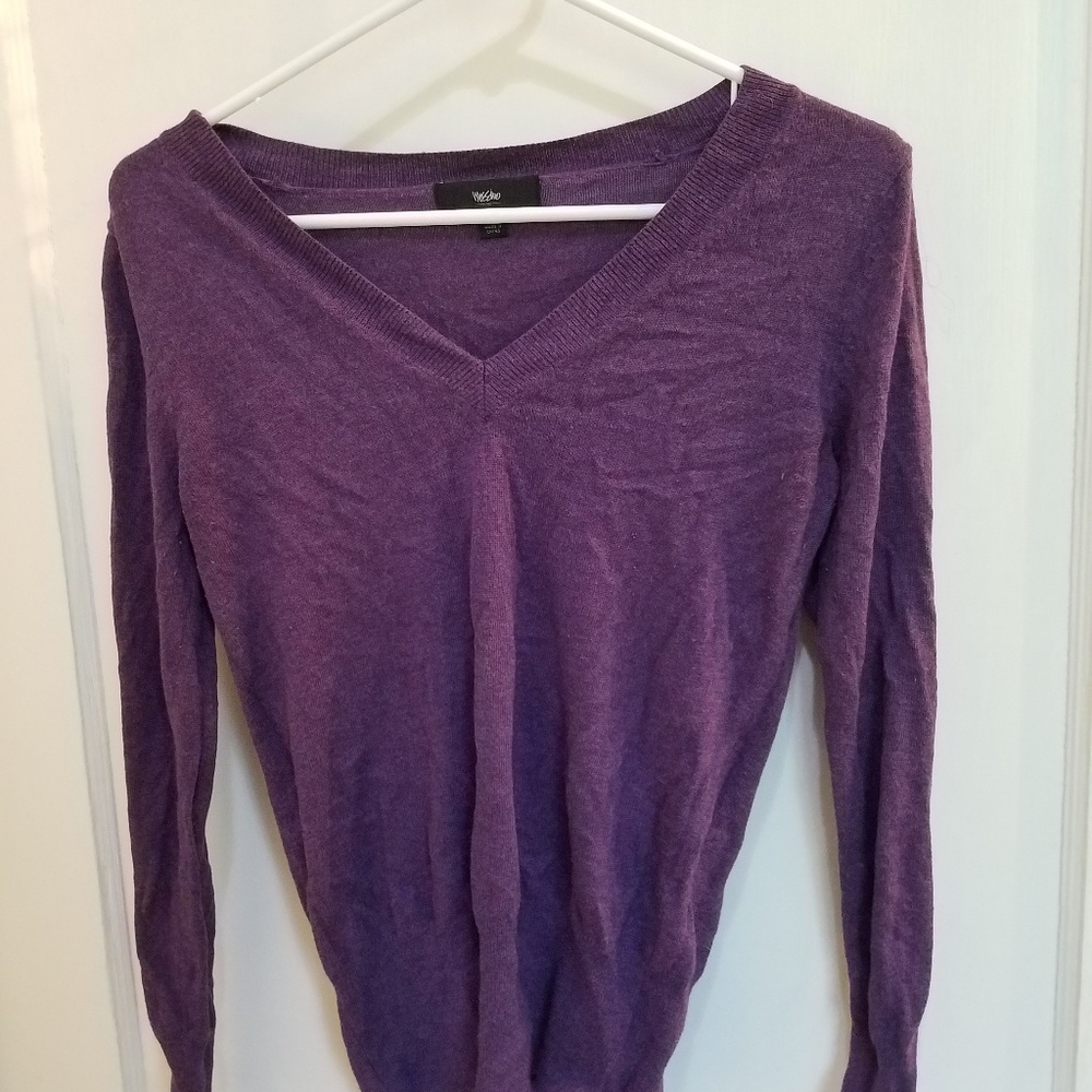 Mossimo purple sweater